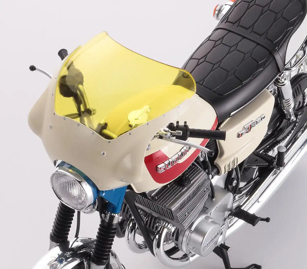 Hasegawa Sp377 Kamen Rider Takeshi Hongo's Motorcycle Suzuki Gt380 B 1/12 Scale Motorcycle