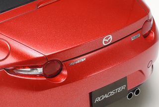 Tamiya 1/24 Mazda Roadster Plastic Model Kit