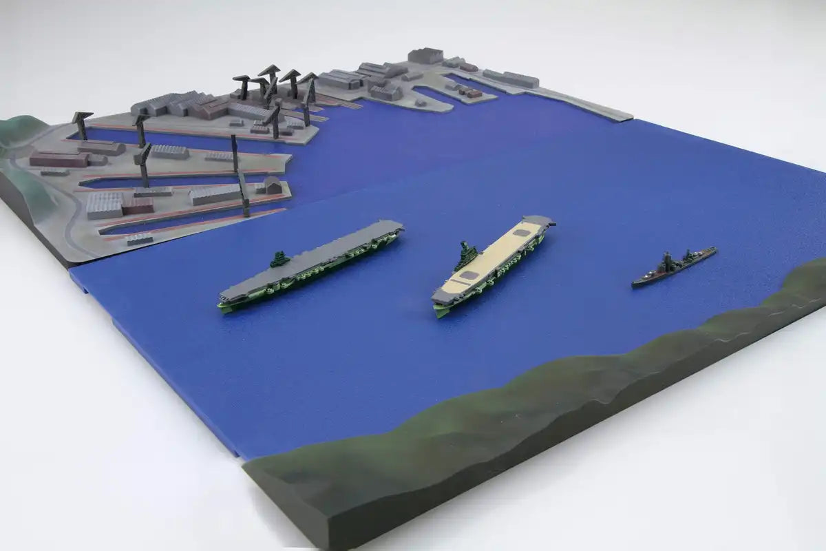 Fujimi Model 1/3000 Collectable Warship Series No.19 Survival Ship Set At The End Of The War (Unryu Type/Ryuho Type/Hitaka Type/Aoba) Plastic Model Warship 19