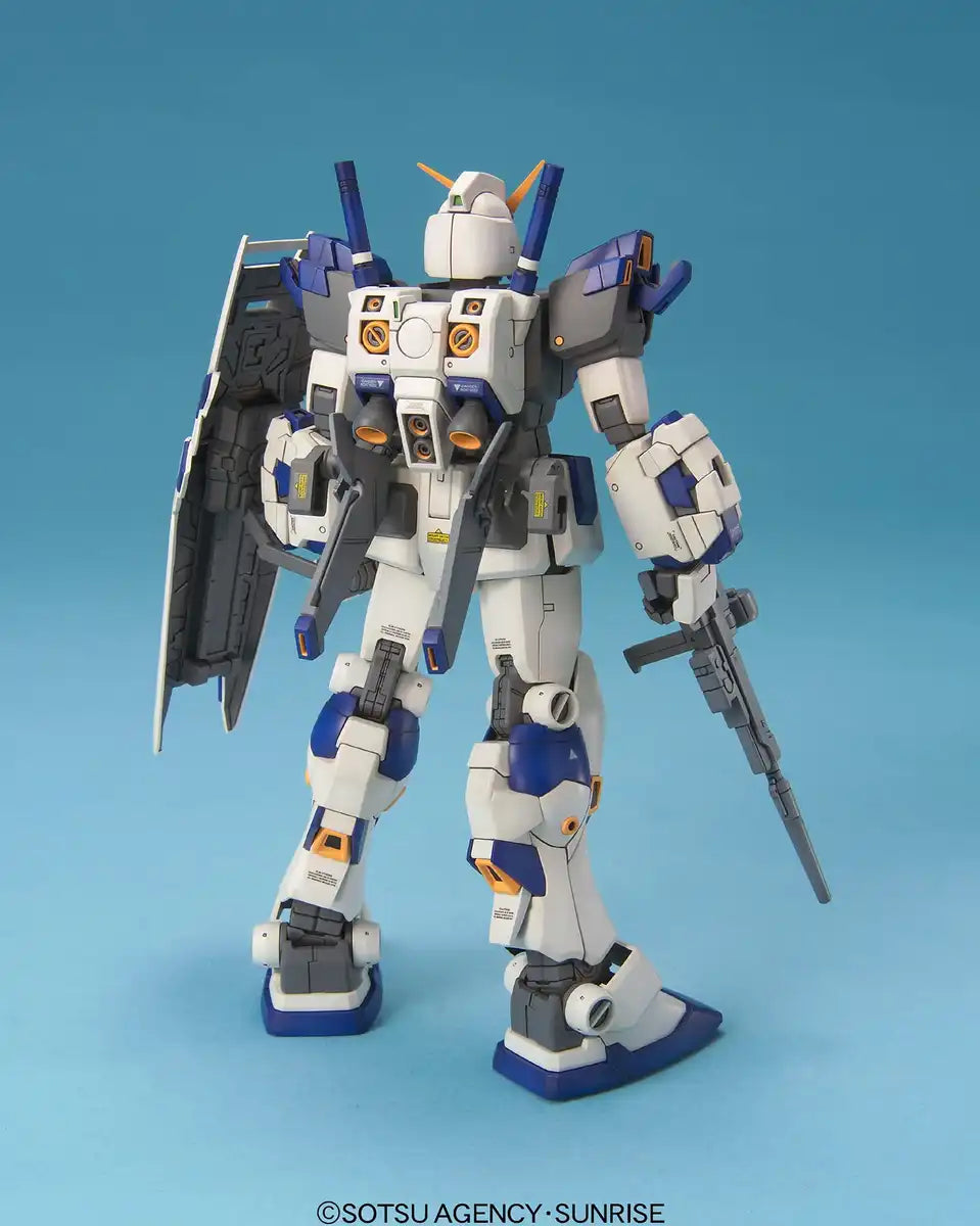 BANDAI Mg Gundam Rx-78-4 G04 1/100 Scale Kit
