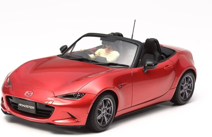 Tamiya 1/24 Mazda Roadster Plastic Model Kit