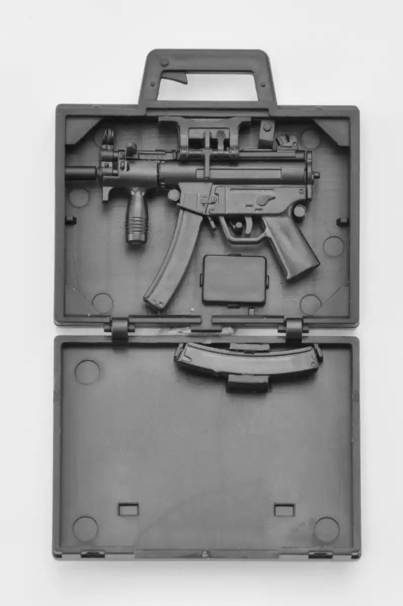 TOMYTEC La045 Military Series Little Armory Mp5K Koffer Type 1/12 Scale Plastic Model Kit