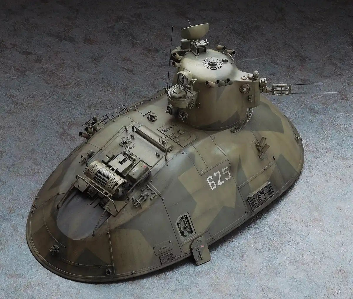 HASEGAWA 1/35 Maschinen Krieger Nutcracker Plastic Model