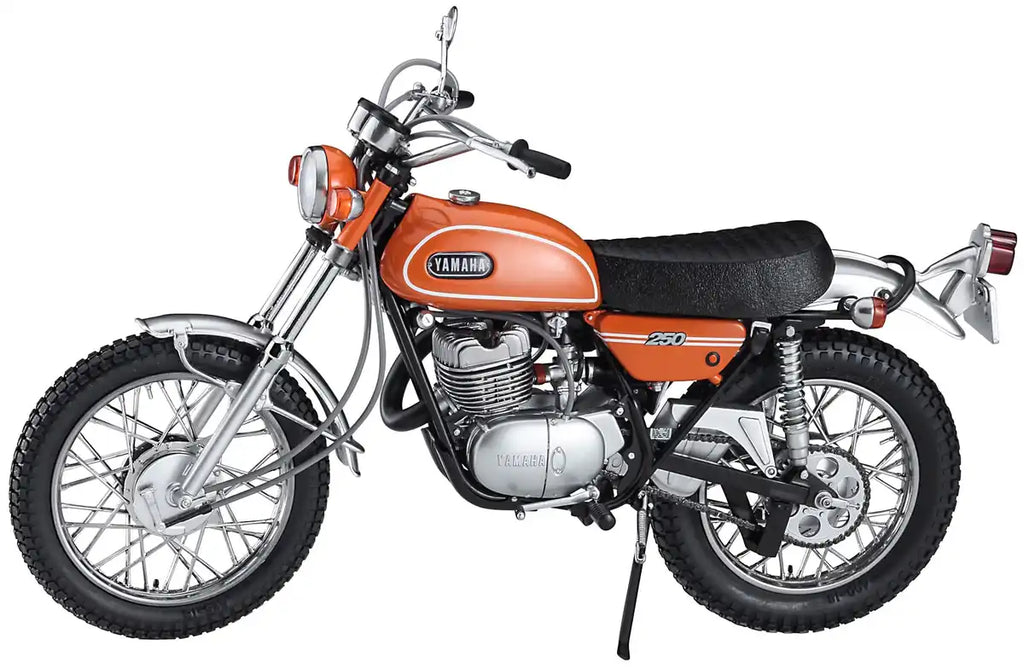 HASEGAWA 1/10 Yamaha Trail Dt250 'Mandarin Orange' Plastic Model
