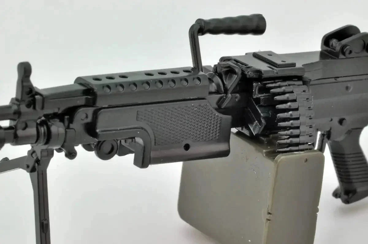 TOMYTEC La046 Little Armory 5.56Mm Machine G 1/12 Scale Plastic Model Kit