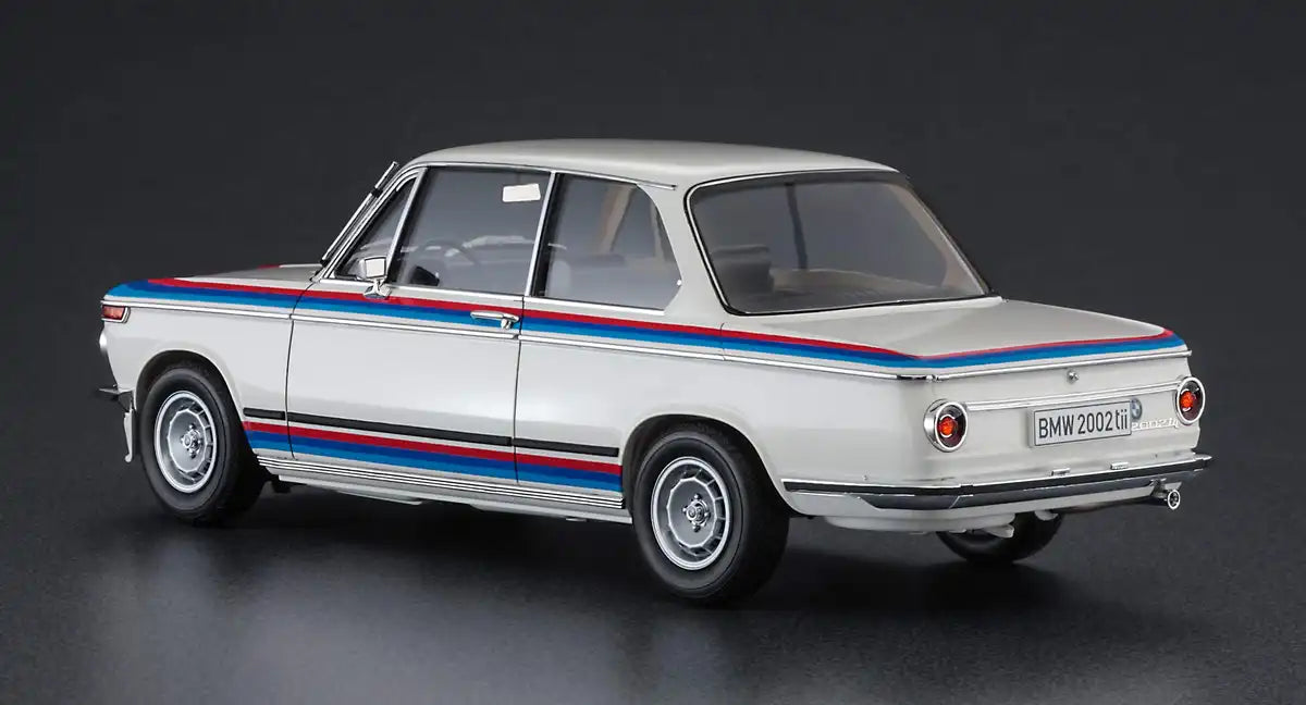 HASEGAWA 20458 Bmw 2002 Tii W/Chin Spoiler 1/24 Scale Kit