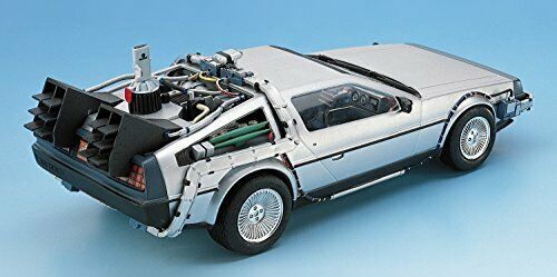 Aoshima 1/24 Movie Mecha Series Bt-02 Back To The Future Delorean Part Ii Kit