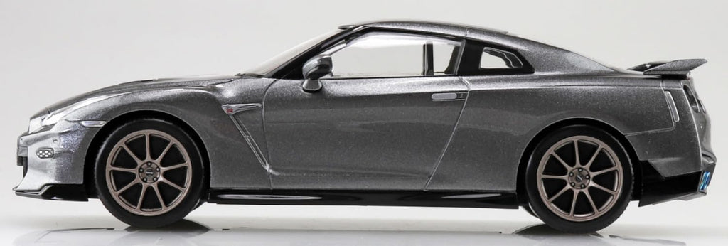 Aoshima Rakupla 1/32 Nissan GT-R 2024 Model Kit