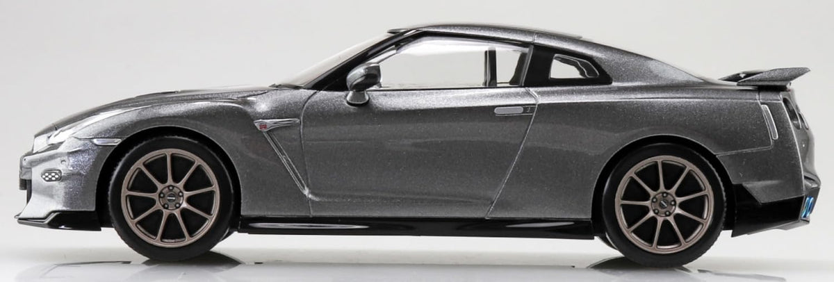 Aoshima Rakupla 1/32 Nissan GT-R 2024 Model Kit