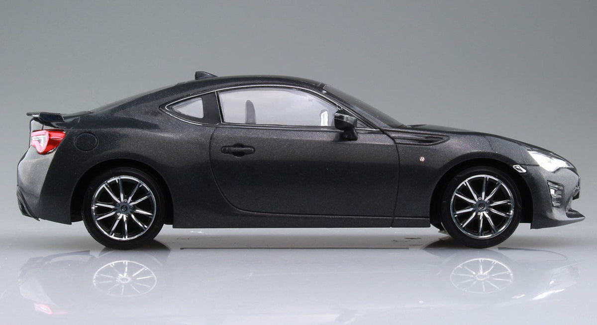 AOSHIMA 55977 Toyota 86 Dark Grey Metallic 1/32 Pre-Painted Snap-Fit Kit