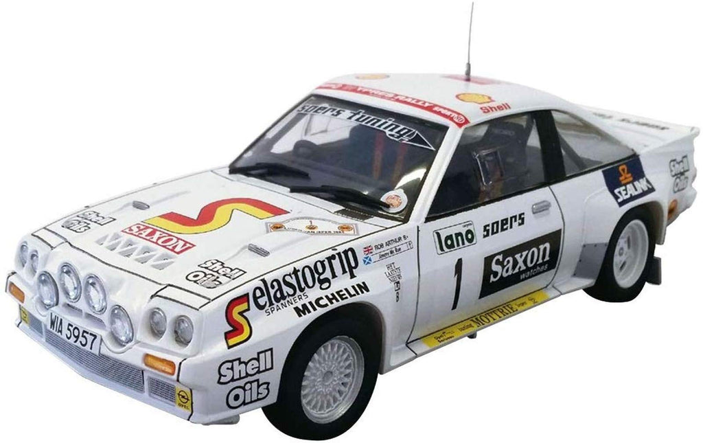 AOSHIMA  Belkits 105504 Opel Manta 400 Gr.B Jimmy Mcrae 24 Uren Van Ieper 1/24 Scale Kit