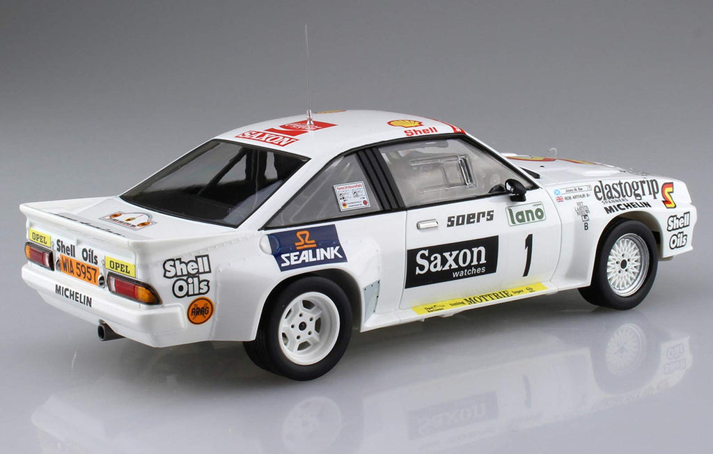 AOSHIMA  Belkits 105504 Opel Manta 400 Gr.B Jimmy Mcrae 24 Uren Van Ieper 1/24 Scale Kit