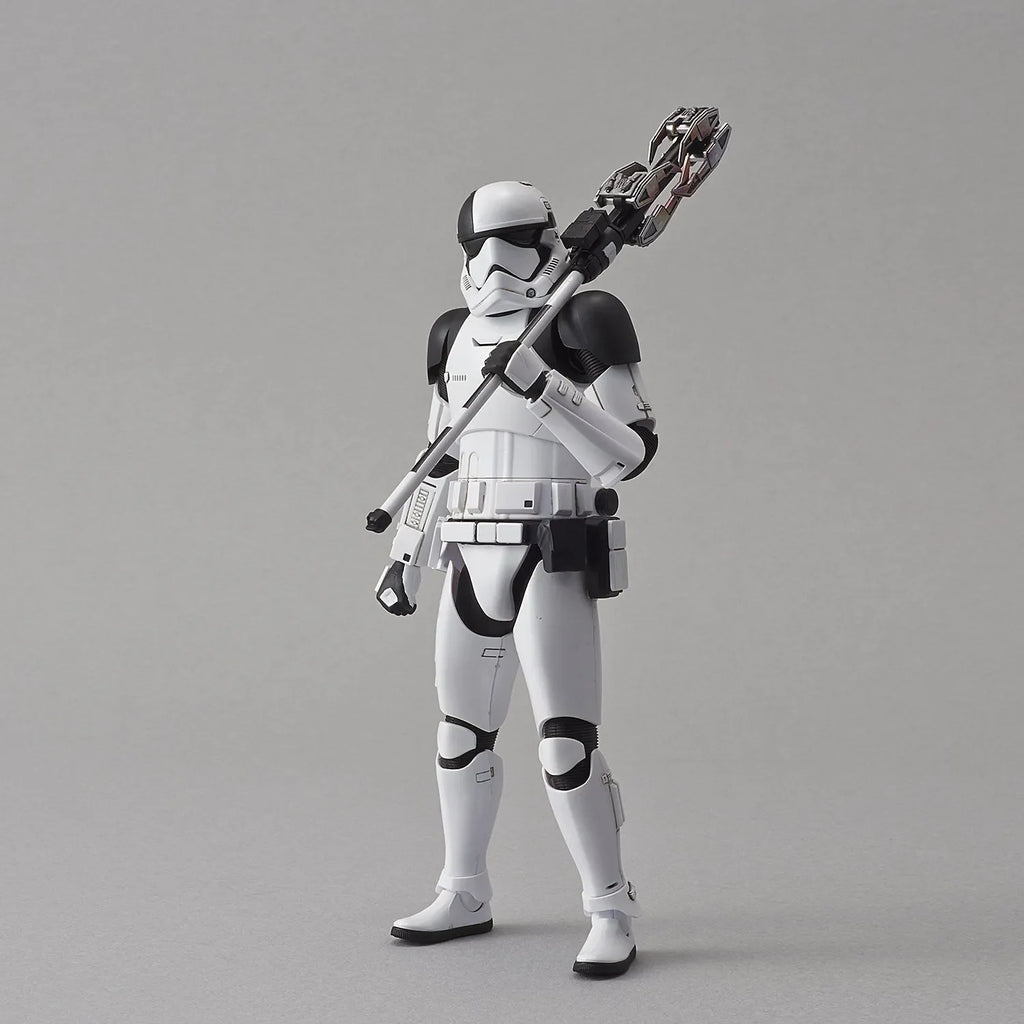 Bandai 1/12 Star Wars First Order Stormtrooper Executioner Model Kit Japan