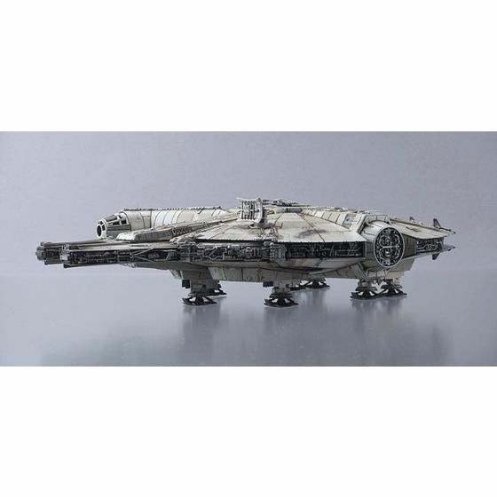 Bandai 1/144 Millennium Falcon The Force Awakens Plastic Model Kit Star Wars