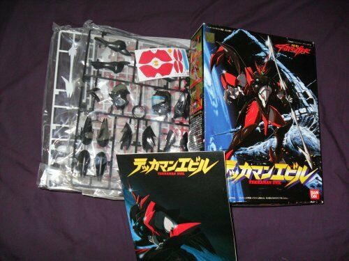 Bandai 1/16 Universe Knight Tekkaman Blade Tekkaman Evil Plastic Kit