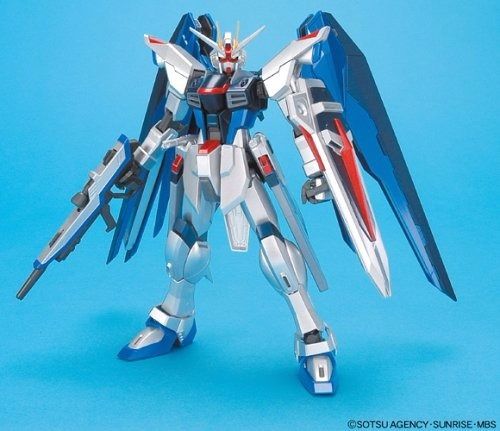 Bandai Mg 1/100 Zgmf-x10a Freedom Gundam Extra Finish Ver Plastci Model Kit