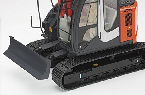 Hasegawa 1/35 Hitachi Excavator Zaxis 135us Model Kit