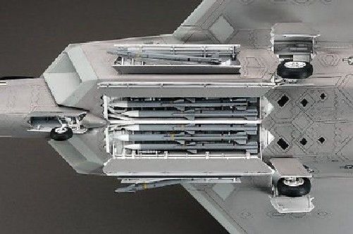 Hasegawa 1/48 F-22a Raptor Model Kit