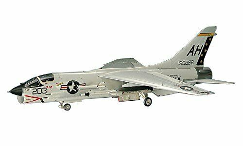 Hasegawa 1/72 Us Navy F-8e Crusader Model C9 Hac09