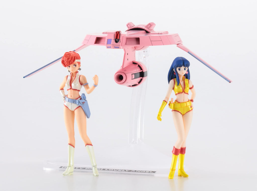HASEGAWA 1/20 'Dirty Pair' Kay & Yuri W/Lovely Angel 1/300 Plastic Model