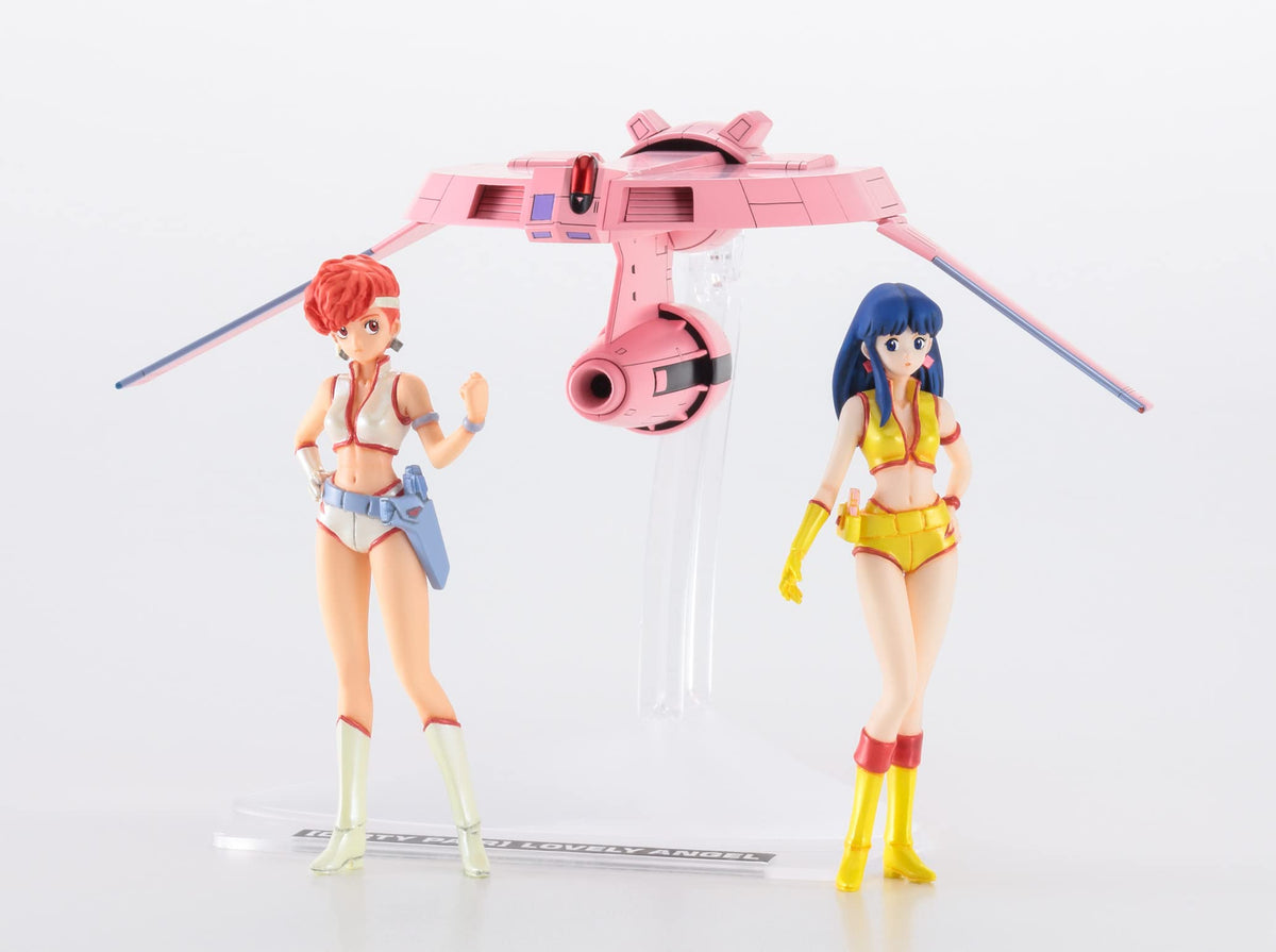HASEGAWA 1/20 'Dirty Pair' Kay & Yuri W/Lovely Angel 1/300 Plastic Model