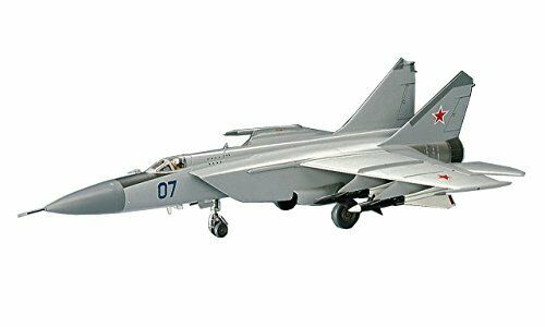 Hasegawa Mig-25 Foxbat Plastic Model