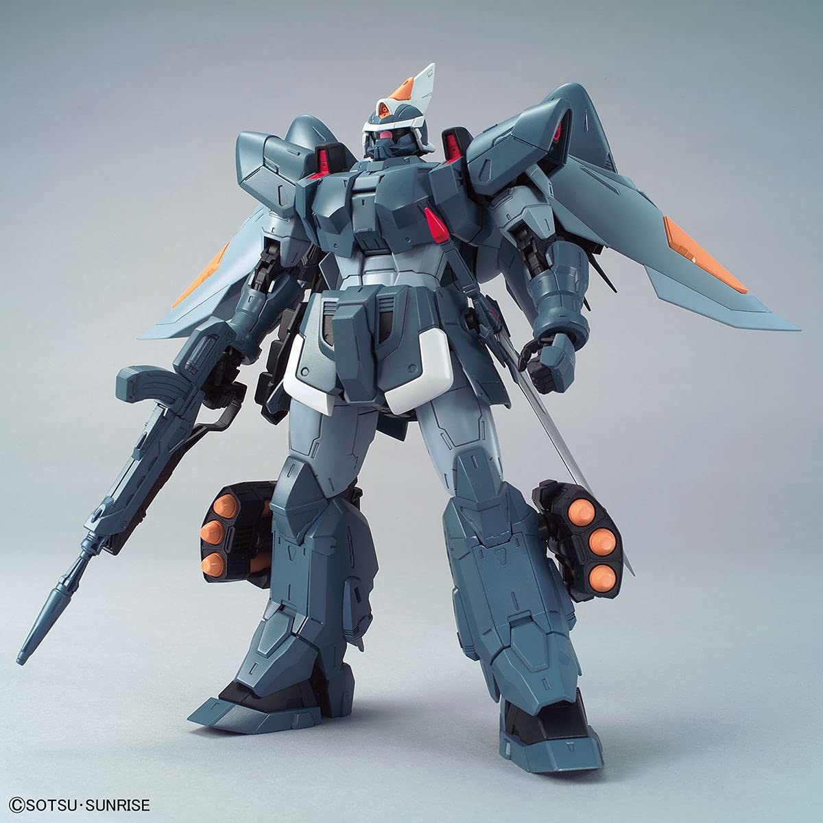 BANDAI Mg 1/100 Mobile Ginn Plastic Model