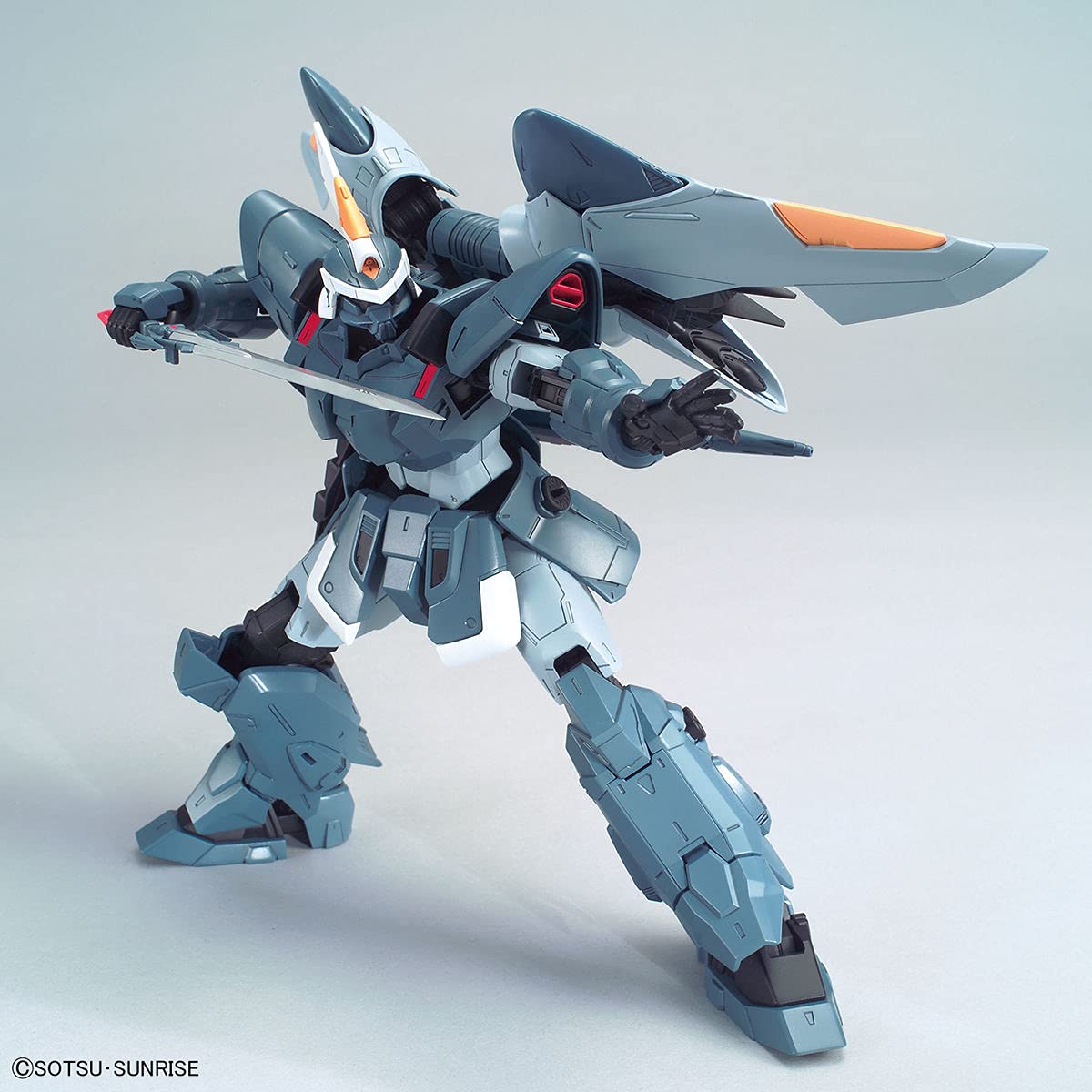 BANDAI Mg 1/100 Mobile Ginn Plastic Model