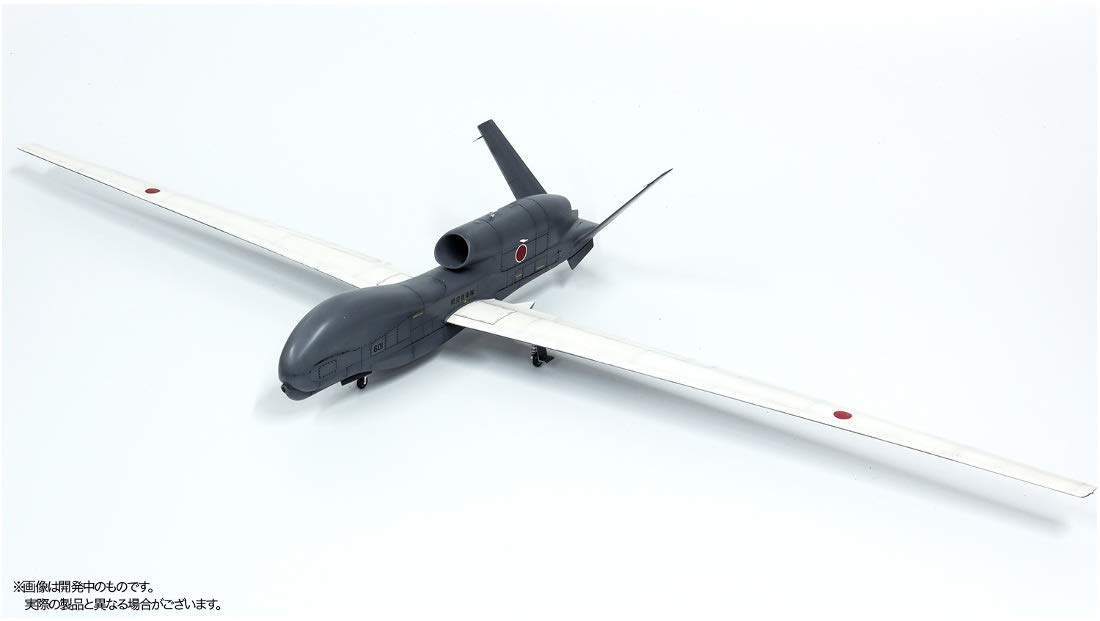 PLATZ Ac-34Sp Rq-4B Global Hawk 'Yokota Ab' 1/72 Scale Model Kit
