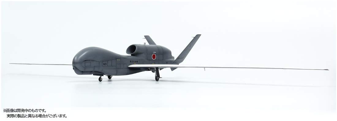 PLATZ Ac-34Sp Rq-4B Global Hawk 'Yokota Ab' 1/72 Scale Model Kit