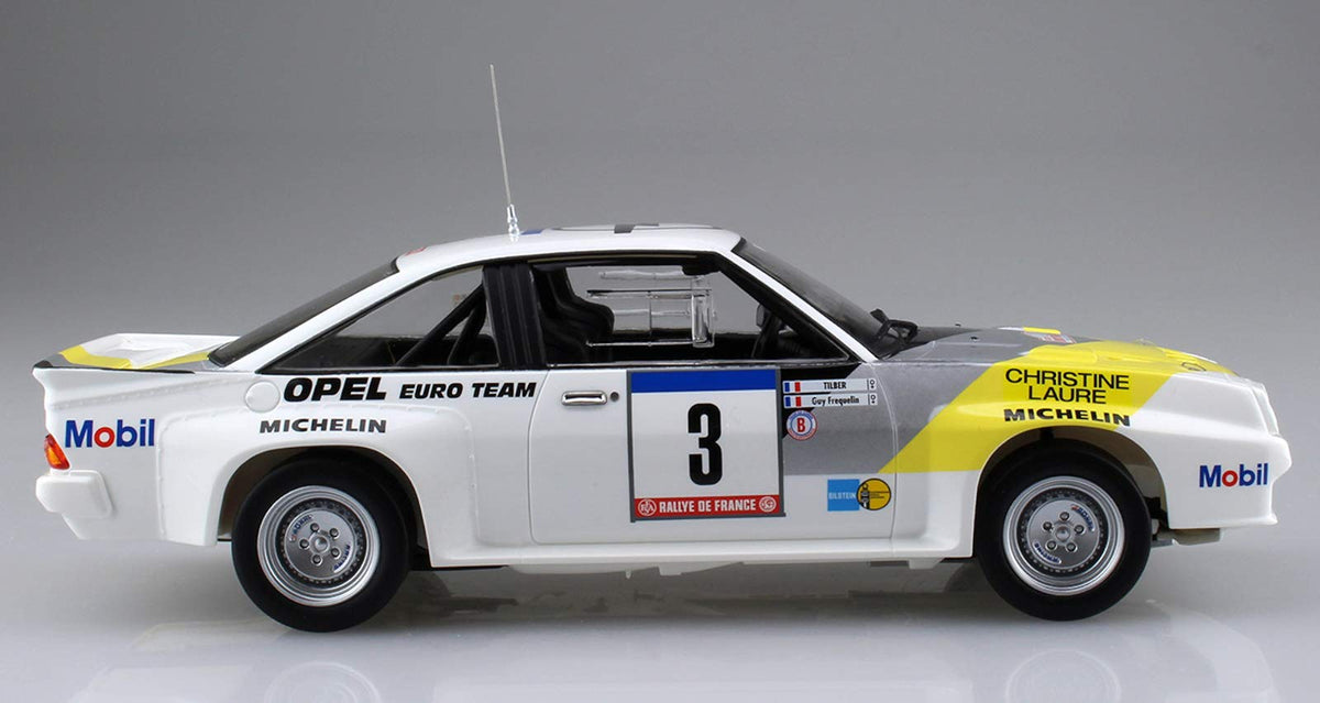 AOSHIMA  Belkits 105498 Opel Manta 400 Gr.B Guy Frequelin Tour De Corse 1984 1/24 Scale Kit