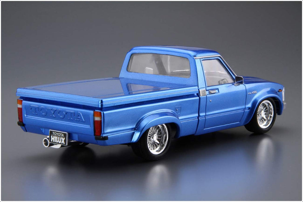 AOSHIMA The Tuned Car 1/24 Toyota Hilux Rn30 Custom '78 Plastic Model