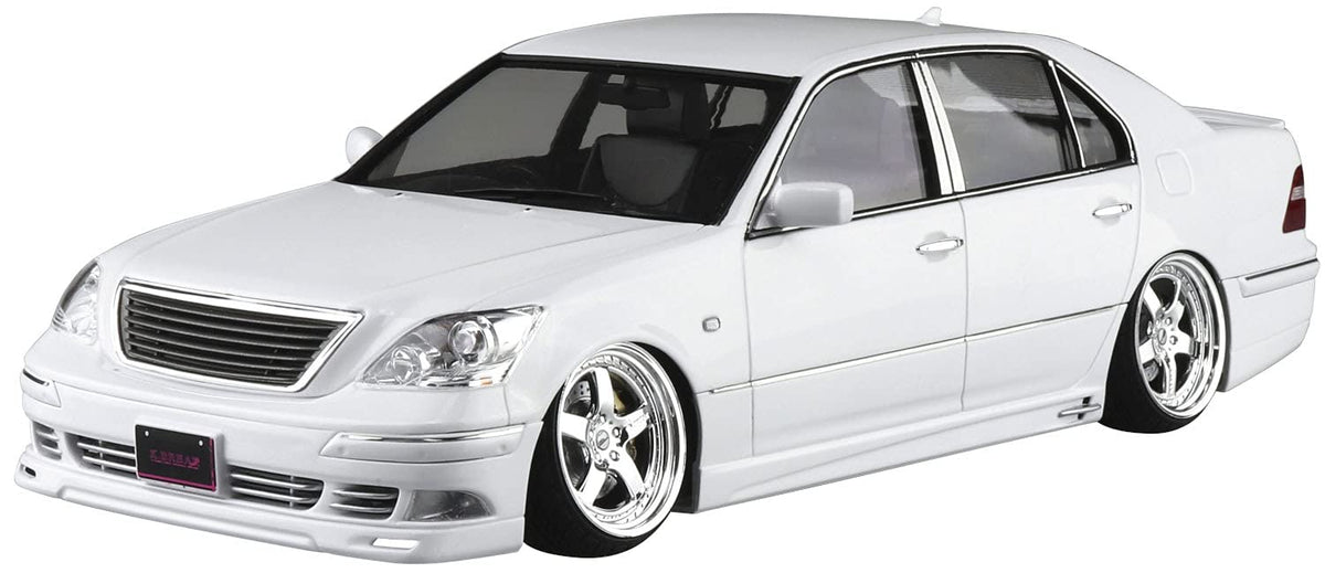 AOSHIMA The Tuned Car 1/24 K-Break Ucf31 Celsior '03 Toyota Plastic Model