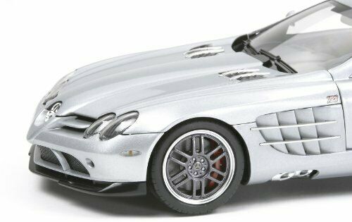 Tamiya 1/24 Mercedes-benz Slr Mclaren 722 Edition Plastic Model Kit