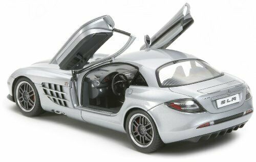 Tamiya 1/24 Mercedes-benz Slr Mclaren 722 Edition Plastic Model Kit