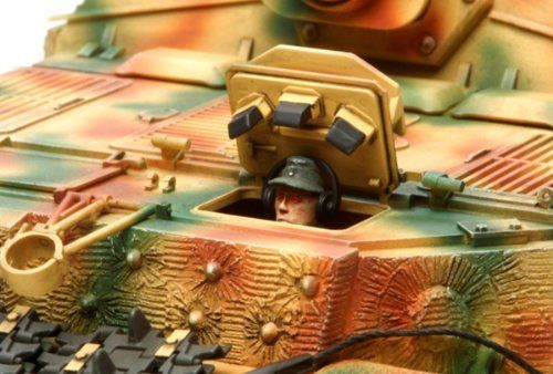 Tamiya 1/35 Sd.kfz.184 Schwerer Jagdpanzer Elefant Model Kit