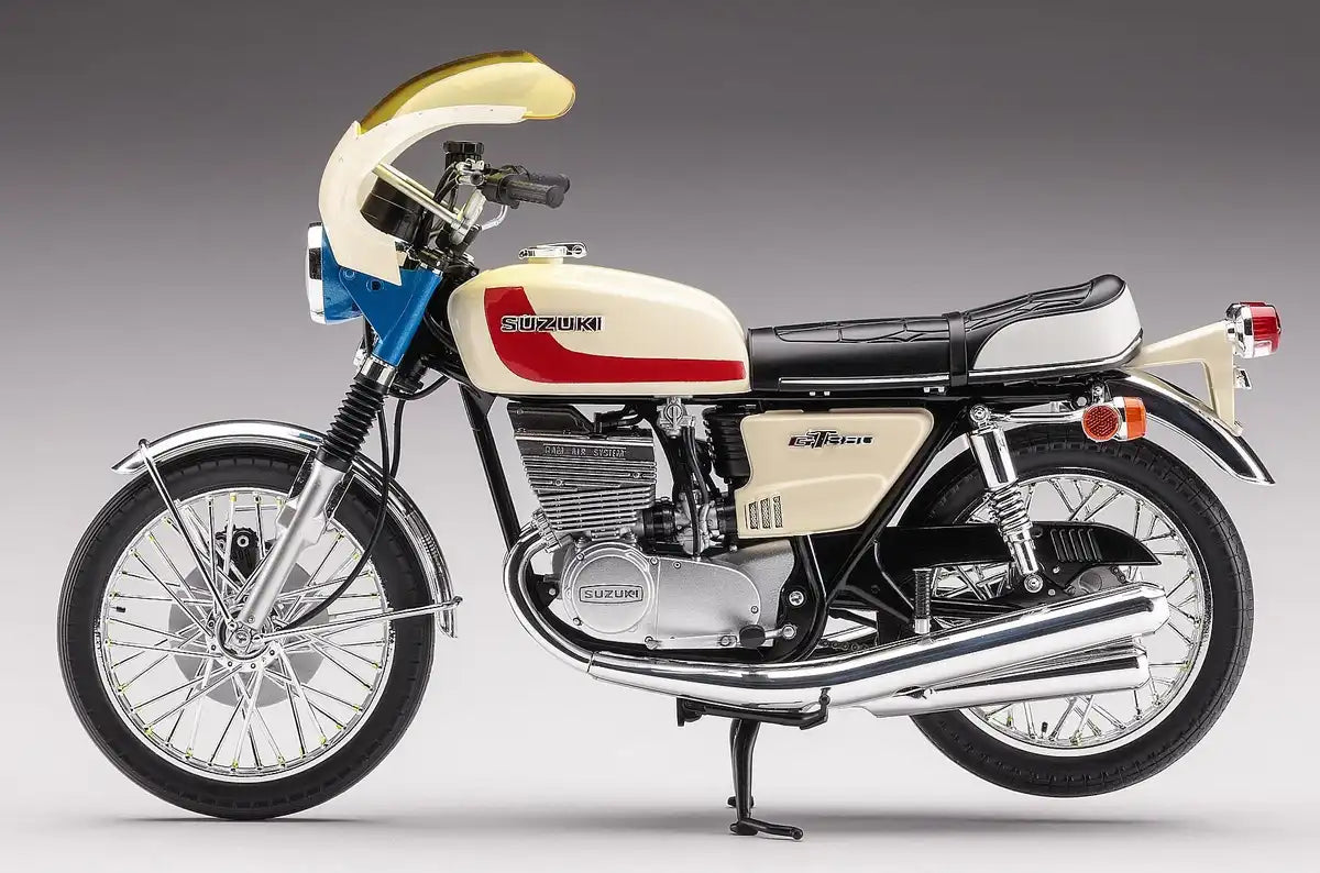 Hasegawa Sp377 Kamen Rider Takeshi Hongo's Motorcycle Suzuki Gt380 B 1/12 Scale Motorcycle