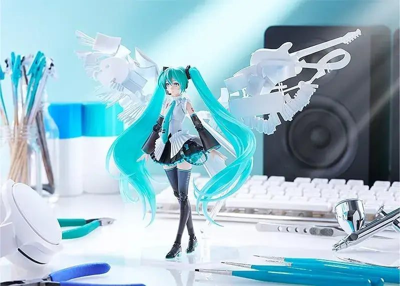 Max Factory Hatsune Miku PLAMATEA 16th Birthday Articulated Figure