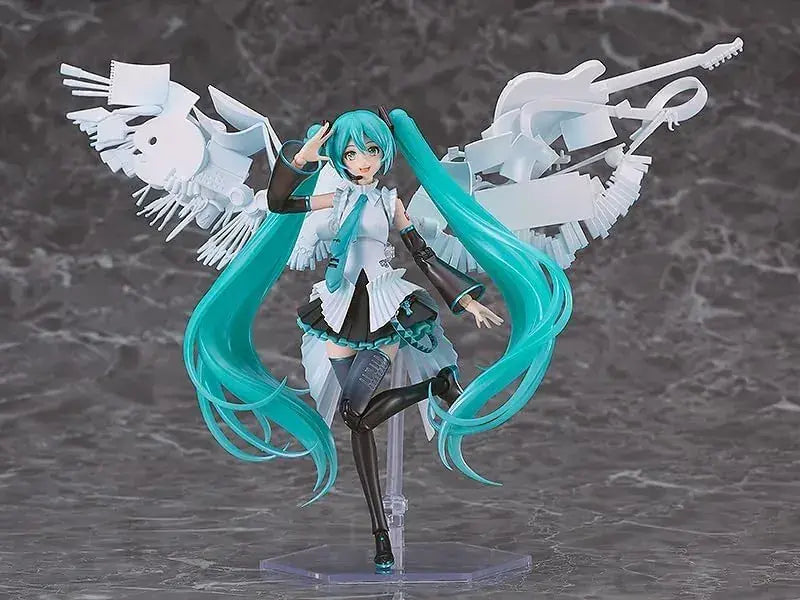 Max Factory Hatsune Miku PLAMATEA 16th Birthday Articulated Figure