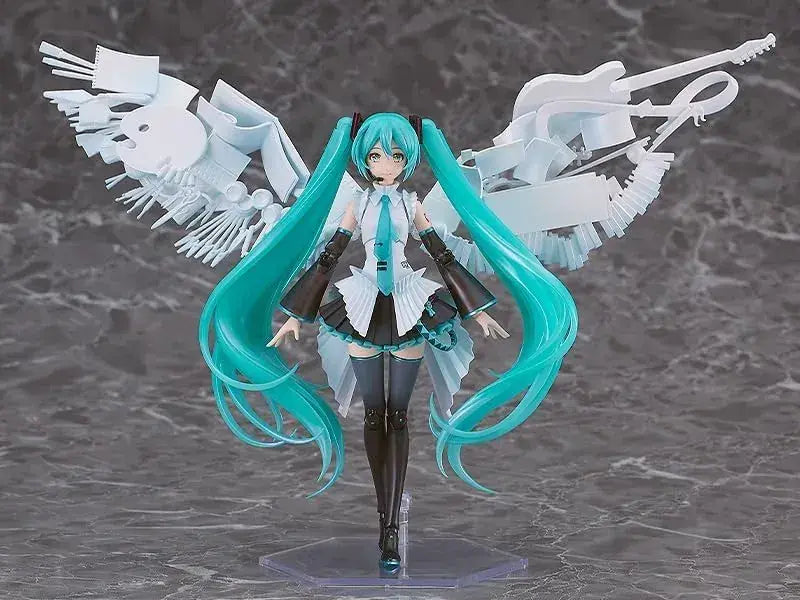 Max Factory Hatsune Miku PLAMATEA 16th Birthday Articulated Figure