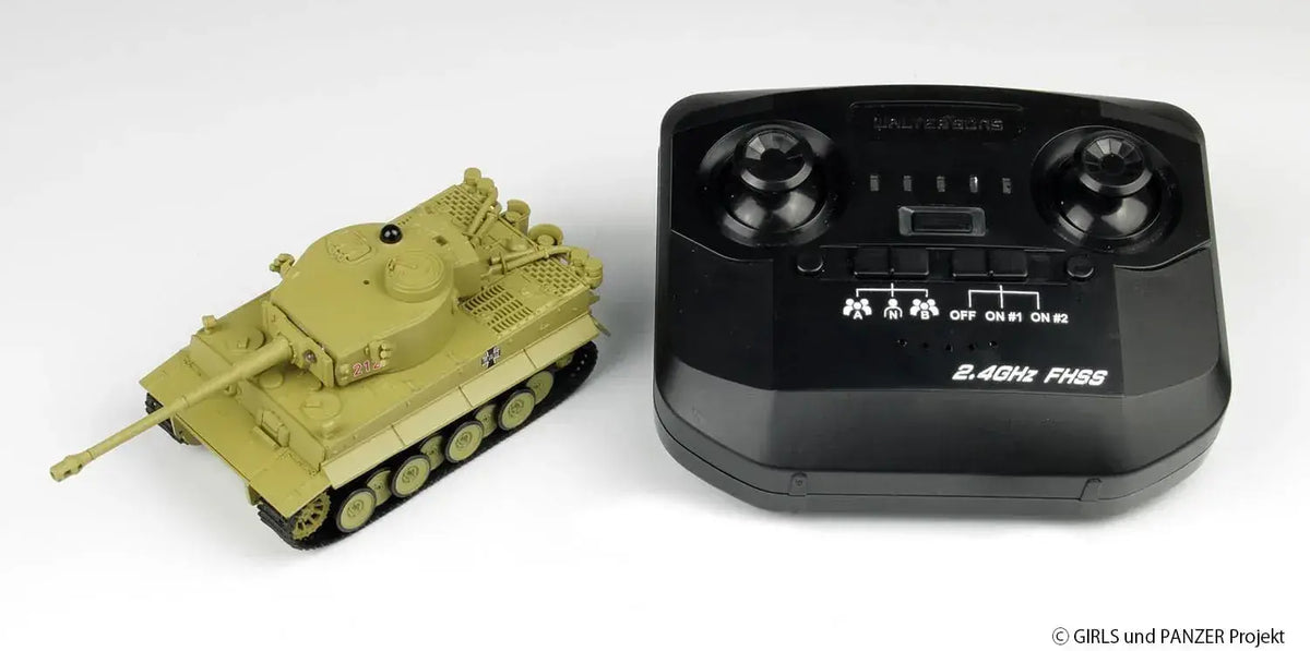 Platz 164 RC Tiger I Kuromorimine Electric Battle Tank 1/64 Scale