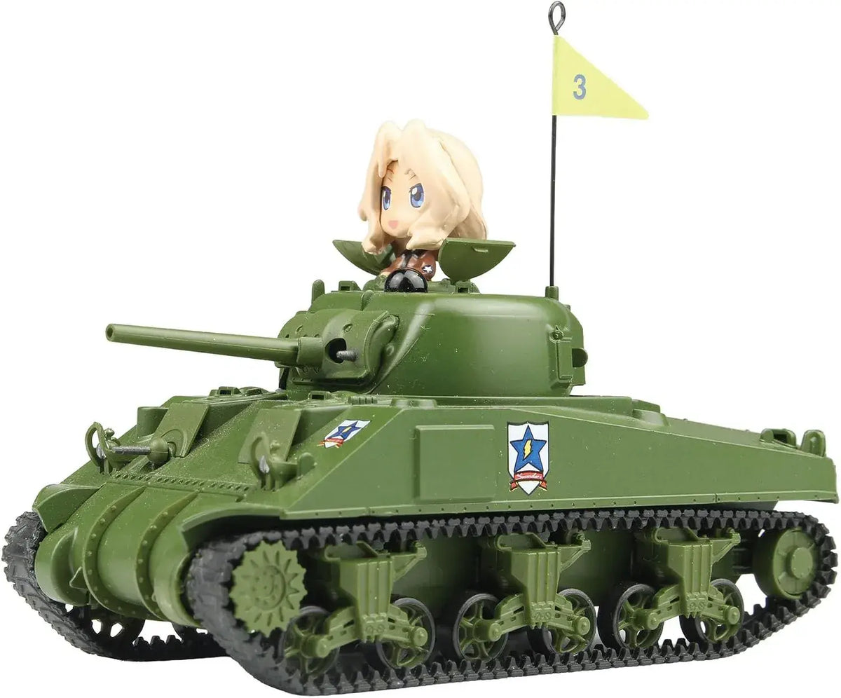 Platz Girls und Panzer M4 Sherman 75mm RC Tank GPRC 3 Model