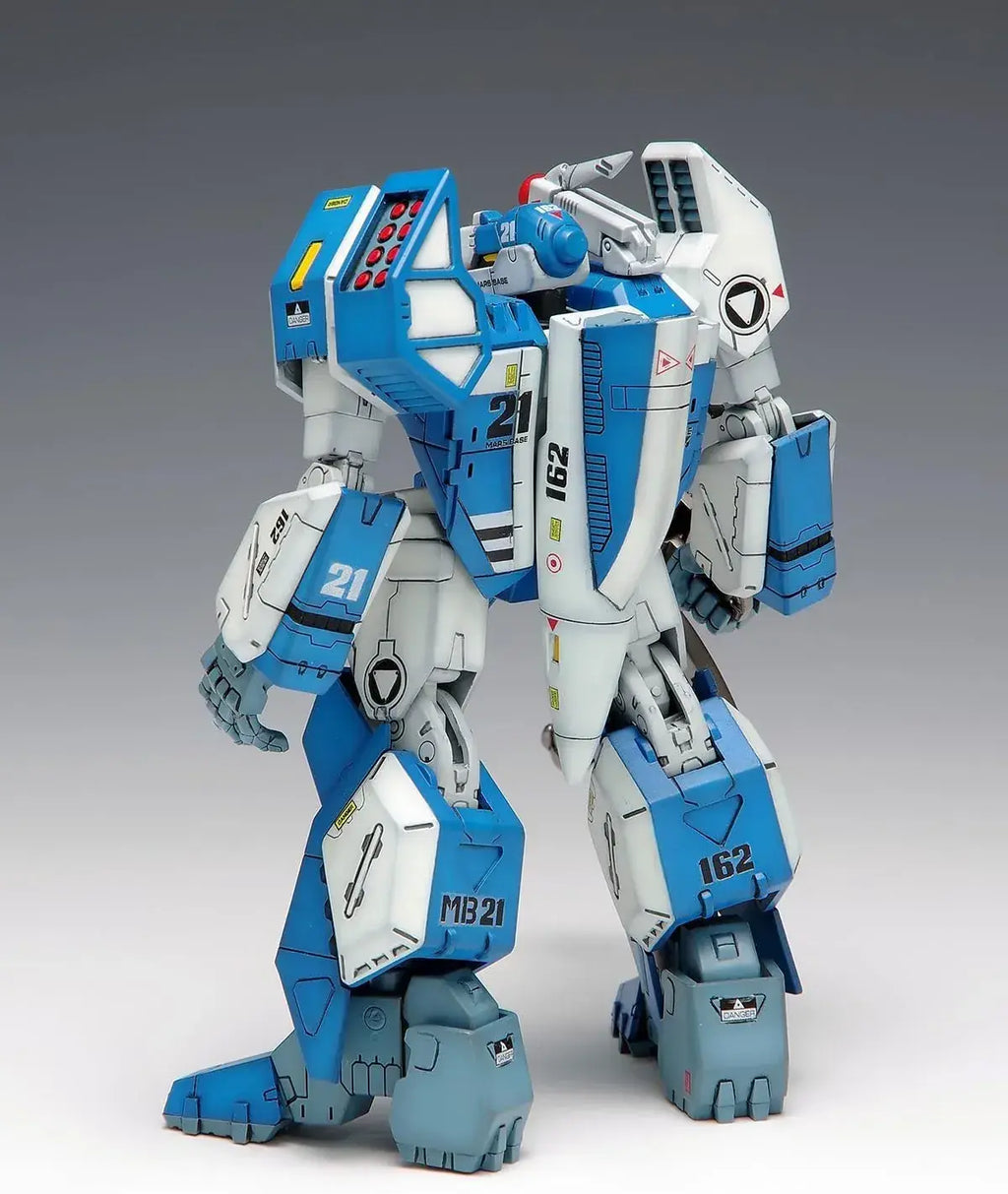 Wave Genesis Climber Mospeada Regios Eta 1/72 Scale Model Kit